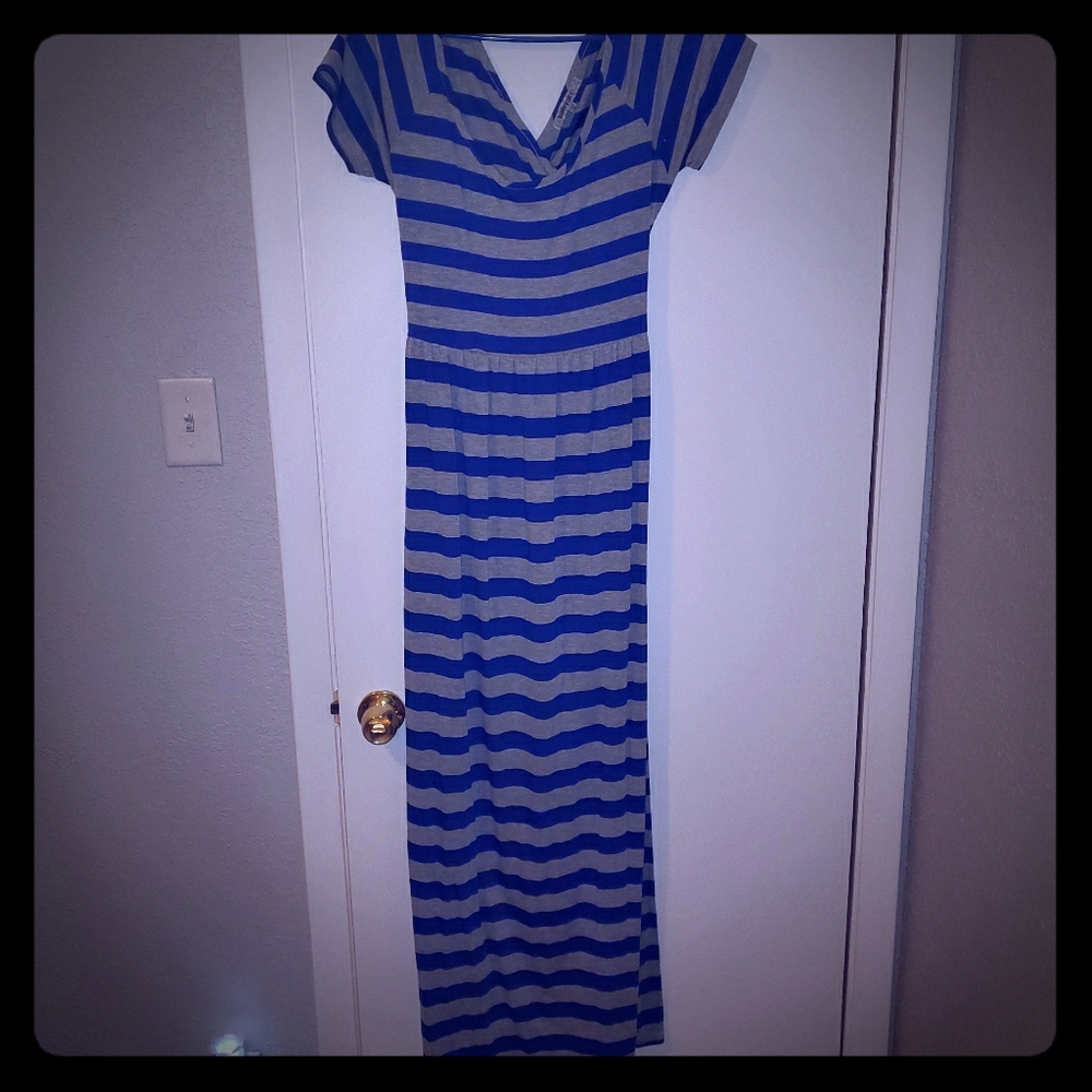 Gray & royal blue maxi dress, keyhole back